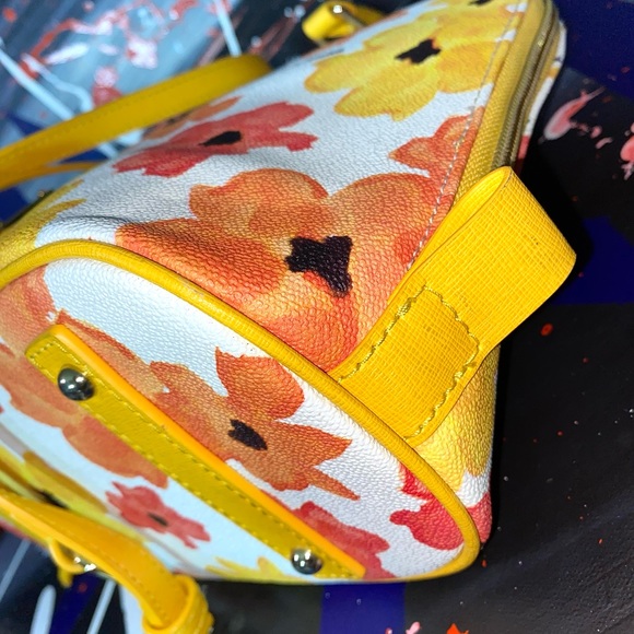 🎈SOLD🎈Dooney & Bourke Satchel Shoulder Bag Crossbody or Purse - Picture 12 of 14